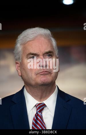 10 avril 2024, Washington, District de Columbia, États-Unis : le whip majoritaire Tom Emmer (républicain du Minnesota) assiste à une conférence de presse au Capitole des États-Unis à Washington, DC, mercredi 10 avril 2024 (image crédit : © Rod Lamkey/CNP via ZUMA Press Wire) Banque D'Images