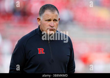 7 octobre 2023 : Greg Schiano, entraîneur-chef des Rutgers Scarlet Knights, lors du match de football NCAA entre les Rutgers Scarlet Knights et les Wisconsin Badgers au Camp Randall Stadium de Madison, WISCONSIN. Darren Lee/CSM (image de crédit : Banque D'Images