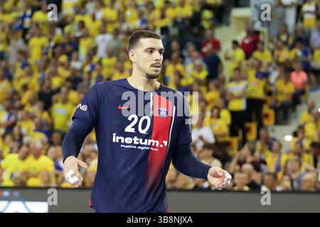 27 septembre 2023, Kielce, Pologne : Mathieu Grebille du Paris Saint-Germain Handball vu en action lors du match de Ligue des Champions de l'EHF entre Industria Kielce et Paris Saint-Germain Handball au Hala LegionÃ³w à Kielce. Scores finaux ; Industria Kielce 29 : 30 Paris Saint-Germaint. (Crédit image : © Grzegorz Wajda/SOPA images via ZUMA Press Wire) Banque D'Images