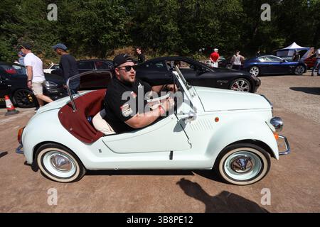 Fiat 500 Gamine Vignale 1967 à l'événement Italian car Day 2025 au Brooklands Museum, Weybridge, Surrey Banque D'Images