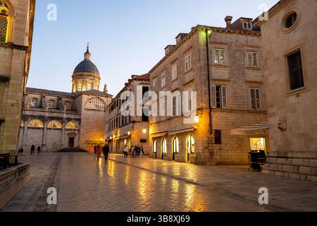 Cathédrale et dôme de l'Assomption de la Vierge Marie Cathédrale à Dubrovnik, Croatie. Banque D'Images