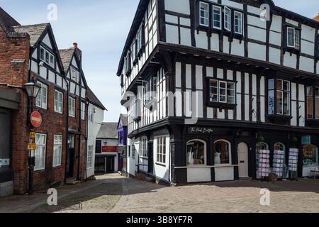 Maison de l'abbé à colombages dans la vieille ville de Shrewsbury, Shropshire, Angleterre. Banque D'Images