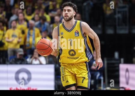 Allemagne. 08 mai 2025. Basketball easyCredit BBL 33. Spieltag Alba Berlin - BG Goettingen AM 08.05.2025 in der Uber Arena Berlin William McDowell-White ( Berlin ) Foto : Revierfoto crédit : ddp Media GmbH/Alamy Live News Banque D'Images