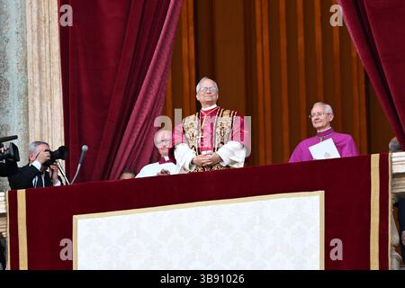 DATE D'ENREGISTREMENT NON INDIQUÉE Robert Francis Prevost est le nouveau pape avec le nom Leone XIV Robert Francis Prevost est le nouveau pape avec le nom Leone XIV. Rome ITALIE 08 mai 2025 Copyright : xx Banque D'Images