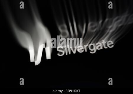 8 mars 2023, Asuncion, Paraguay : une vue du logo Silvergate est affichée sur un smartphone. La Jolla, Calif. - Silvergate Capital Corporation (NYSE :si), la société holding de Silvergate Bank, a annoncé aujourd'hui son intention de liquider ses activités et de liquider volontairement la Banque de manière ordonnée et conformément aux procédures réglementaires applicables. (Crédit image : © Andre M. Chang/ZUMA Press Wire) Banque D'Images