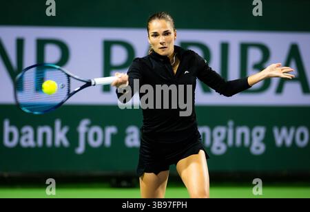 6 mars 2023, INDIAN WELLS, ÉTATS-UNIS : Mirjam Bjorklund, suédois, en action lors de la première phase de qualification du tournoi BNP Paribas Open WTA 1000 2023 (crédit image : © Rob Prange/AFP7 via ZUMA Press Wire) Banque D'Images