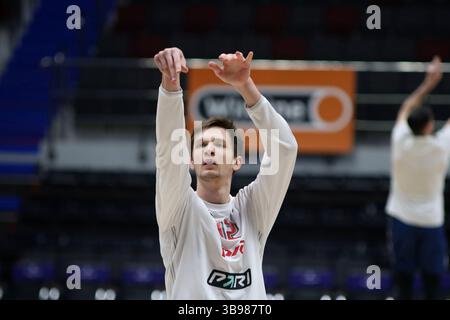 29 janvier 2023, Saint-Pétersbourg, Russie : Kirill Elatontsev (No.12) de Lokomotiv Kuban vu lors du match de basket-ball de la VTB United League, deuxième étape, entre Zenit Saint-Pétersbourg et Lokomotiv Kuban à Sibur Arena. Score final ; Zenit 90 :92 Lokomotiv Kuban. (Crédit image : © Maksim Konstantinov/SOPA images via ZUMA Press Wire) Banque D'Images