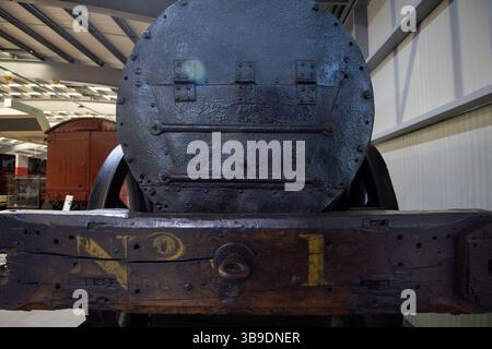 La locomotive Rocket originale, construite par Robert Stephenson au Locomotion Railway Museum, Shildon, comté de Durham, Angleterre, Royaume-Uni. Banque D'Images