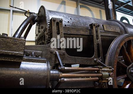 La locomotive Rocket originale, construite par Robert Stephenson au Locomotion Railway Museum, Shildon, comté de Durham, Angleterre, Royaume-Uni. Banque D'Images