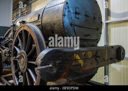 La locomotive Rocket originale, construite par Robert Stephenson au Locomotion Railway Museum, Shildon, comté de Durham, Angleterre, Royaume-Uni. Banque D'Images
