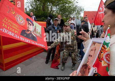 Moscou, Russie. 9 mai 2025. Les festivités ont lieu sur la place du Théâtre le jour de la victoire marquant les 80 ans de la victoire dans la seconde Guerre mondiale, à Moscou, en Russie. Crédit : Nikolay Vinokurov/Alamy Live News Banque D'Images