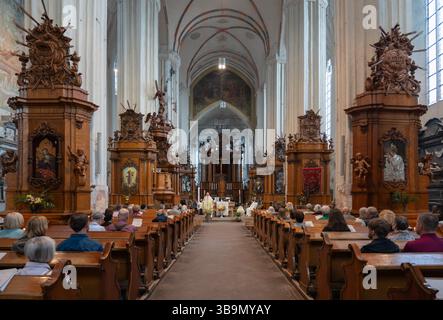 Église de François et Bernard, église de style gothique tardif à Vilnius, Lituanie Banque D'Images