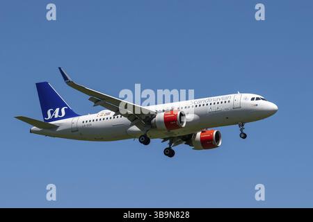 Aircraft SAS Scandinavian Airlines, LN-RGN, Airbus A320neo Banque D'Images
