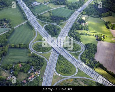 Vue aérienne, sortie d'autoroute Bielefeld, Allemagne, autoroute, trafic, bab, sortie, entrée, vue aérienne, photographie aérienne, fédérale, autoroute fédérale, Banque D'Images