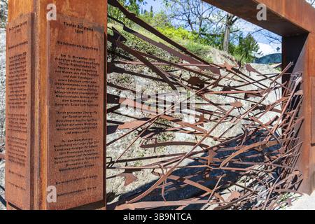 La ville thermale de Merano se trouve au cœur de la région du Tyrol du Sud, sur le versant sud des Alpes. En raison de son emplacement, cette ville multiculturelle i Banque D'Images