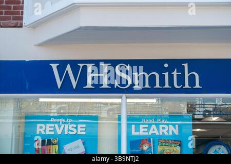 Extérieur de WH Smith à Swanage. Banque D'Images