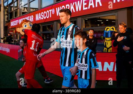 Almere - Tobias Lauritsen du Sparta Rotterdam lors de la trente-deuxième manche de compétition de la saison Eredivisie 2024/2025. Le match se déroule entre l'Almere City FC et le Sparta Rotterdam au Yanmar Stadion le 10 mai 2025 à Almere, aux pays-Bas. (VK Sportphoto/Danny de Groot) Banque D'Images