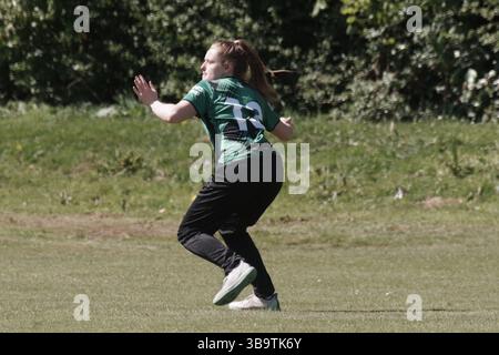 Corbridge, Angleterre, 10 mai 2025. Gracie Keenan joue pour Northumberland Women contre Cambridgeshire Women lors de la Vitality T20 Women's County Cup, match du deuxième tour au Corbridge Cricket Club. Crédit : Colin Edwards Banque D'Images