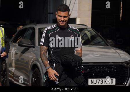 Bruno Guimaraes de Newcastle United arrive avant le premier League match à St James' Park, Newcastle. Date de la photo : dimanche 11 mai 2025. Banque D'Images