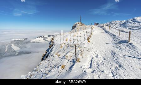 Fantastique circuit en raquettes sur la Hochgrat à Nagelfluhkette à Allgau, en Bavière Banque D'Images