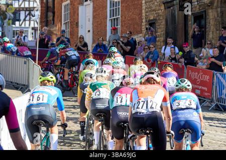 Lincoln, Royaume-Uni. 11 mai 2025. Rapha Lincoln Grand Prix course féminine dimanche 11 mai 2025 1. Lauren Dickson (équipe Handsling Alba Dev Road) 2. Anna Morris 3. Grace Lister (équipe cycliste Hess) crédit photo : Phil Crow/Alamy Live News crédit : Phil Crow/Alamy Live News Banque D'Images