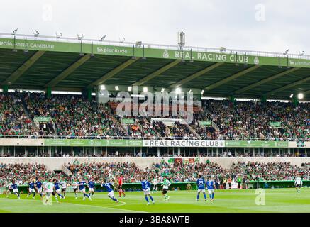 Racing Santander vs Oviedo match de football en cours à la fin de la saison 2024/2025 a donné lieu à un match nul de 1-1 le 11 mai 2025 Santander Cantabria Espagne Banque D'Images