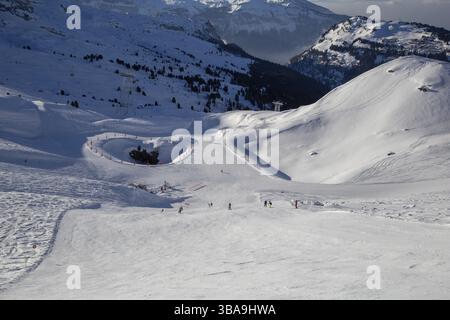 Hiver enneigé Alpes françaises, station de ski Flaine, région du Grand massif à proximité du Mont Blanc, haute Savoie, France, Magland, France, Europe Banque D'Images