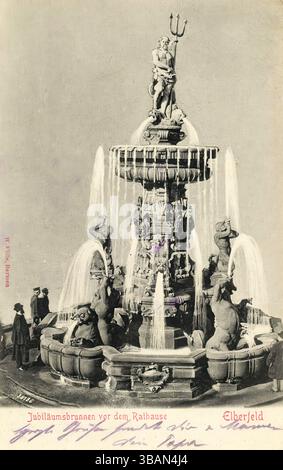 Jubiläumsbrunnen vor dem Rathaus Elberfeld Banque D'Images