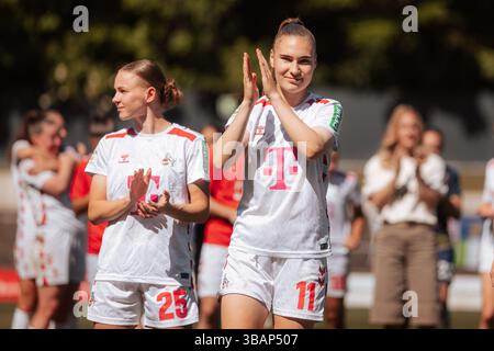 Cologne, Allemagne. 11 mai 2025. Cologne, Allemagne, 11 mai 2025 ALENA Bienz (11 - 1.FC Koeln) applaudit les fans lors du match Google Pixel Frauen-Bundesliga entre le 1.FC Koln et turbine Potsdam au Franz-Kremer-Stadion, à Cologne, en Allemagne. (Gabor Baumgarten/SPP) crédit : SPP Sport Press photo. /Alamy Live News Banque D'Images