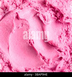 Texture de crème glacée bleuet rose, fond pour la conception, format carré. Fruits baies fraise glace, gelato ou yaourt glacé gros plan, concept alimentaire Banque D'Images