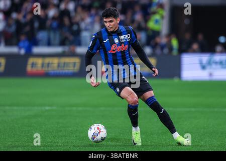 Bergame, Italien. 12 mai 2025. Raoul Bellanova d'Atalanta BC vu en action lors de Serie A 2024/25 match de football entre Atalanta BC et AS Roma au Gewiss Stadium crédit : dpa/Alamy Live News Banque D'Images