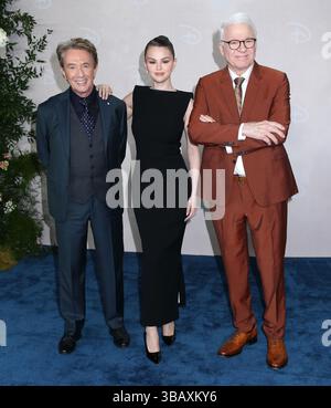 New York, États-Unis. 13 mai 2025. Martin Short, Selena Gomez et Steve Martin présents au Disney Upfront 2025 qui s'est tenu au Javits Center de New York, NY, le 13 mai 2025 © Steven Bergman/AFF-USA.COM crédit : AFF/Alamy Live News Banque D'Images