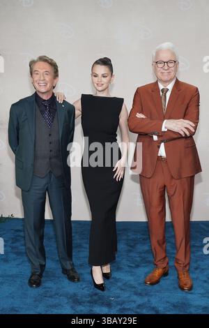 NY. 13 mai 2025. Martin Short, Selena Gomez, Steve Martin aux arrivées pour Disney 2025 Upfront Red Carpet, Javits Center, New York, NY, 13 mai, 2025. crédit : Kristin Callahan/Everett Collection/Alamy Live News Banque D'Images