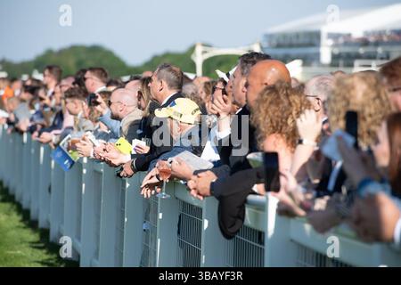 Ascot, Royaume-Uni. 9 mai 2025. Courses hippiques à Ascot Racecourse à Ascot, Berkshire. Crédit : Maureen McLean/Alamy Banque D'Images