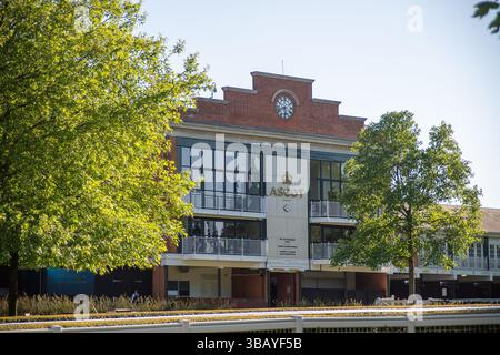 Ascot, Royaume-Uni. 9 mai 2025. Hippodrome d'Ascot à Ascot, Berkshire. Crédit : Maureen McLean/Alamy Banque D'Images