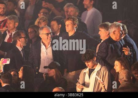 Rome, Italie. 14 mai 2025. Jannick Sinner regarde pendant le match AC Milan vs Bologna Coppa Italia au Stadio Olimpico, Rome. Le crédit photo devrait se lire : Jonathan Moscrop/Sportimage crédit : Sportimage Ltd/Alamy Live News Banque D'Images