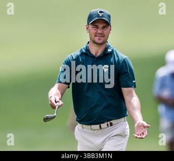 Charlotte, États-Unis. 11 avril 2025. Martin Kaymer, d’Allemagne, marche sur le 15e green lors des essais pour le Championnat PGA 2025 au Quail Hollow Club de Charlotte, Caroline du Nord, le mercredi 14 mai 2025. Le tournoi commence le 15 mai. Photo de Tannen Maury/UPI crédit : UPI/Alamy Live News Banque D'Images