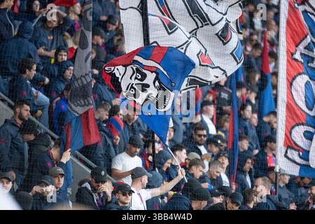 Lausanne, Suisse. 14 mai 2025. Les supporters du FC Basel lors du groupe de championnat Credit Suisse Super League FC Lausanne Sport vs FC Basel 1893 au stade Tuiliere de Lausanne. Crédit : Patrick Dancel/Sipa USA crédit : Sipa USA/Alamy Live News Banque D'Images