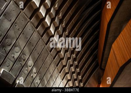 Intérieur de l'Opéra de Sydney montrant une structure de toit en béton Banque D'Images