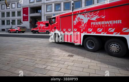 Présentation du nouveau design, langage de conception des pompiers de Stuttgart, pompiers professionnels, véhicule, pompier, logo, Roessle, marché Banque D'Images