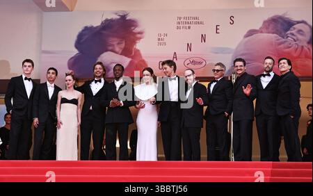 Cannes, France. 16 mai 2025. Les acteurs arrivent pour la première du film 'Eddington' lors de la 78ème édition du Festival de Cannes à Cannes, dans le sud de la France, le 16 mai 2025. Crédit : Gao Jing/Xinhua/Alamy Live News Banque D'Images