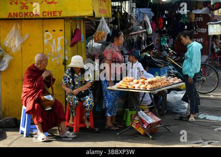 De vendeurs d'aliments de rue à Phnom Penh, Cambodge, Asie du Sud, l'Esat. Banque D'Images