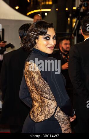 Cannes, France. 17 mai 2025. Camelia Jordana arpente le tapis rouge pour la projection de le Roi Soleil (Midnight screening) à Cannes, France, le 17 mai 2025, dans le cadre du 78ème Festival de Cannes, au Palais des Festivals à Cannes, France, le 17 mai 2025. Photo de Ammar Abd Rabbo/ABACAPRESS.COM crédit : Abaca Press/Alamy Live News Banque D'Images