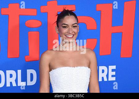 Sydney Agudong BEI der Weltpremiere des Kinofilms Lilo & Stitch im El Capitan Theatre. Los Angeles, 17.05.2025 *** Sydney Agudong à la première mondiale du film Lilo Stitch au El Capitan Theatre Los Angeles, 17 05 2025 Foto :xD.xStarbuckx/xFuturexImagex Stitch 5697 Banque D'Images
