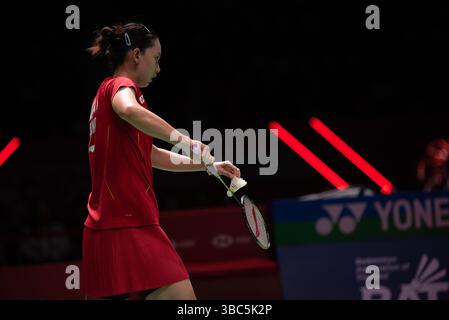 Pornpawee CHOCHUWONG, de Thaïlande, participe au match de finale en simple féminin contre CHEN Yu Fei, de Chine, lors du TOYOTA Thailand Open 2025. HSBC BWF World Tour Super 500 au stade Nimibutr le 18 mai 2025 à Bangkok, Thaïlande. (Photo de Teera Noisakran/Sipa USA) crédit : Sipa USA/Alamy Live News Banque D'Images