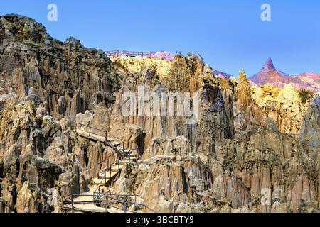 Valle de la Luna dans les Andes boliviennes Banque D'Images