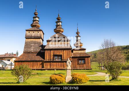 Saints Cosmas et Damian Eglise grecque catholique à Krempna, Pologne Banque D'Images