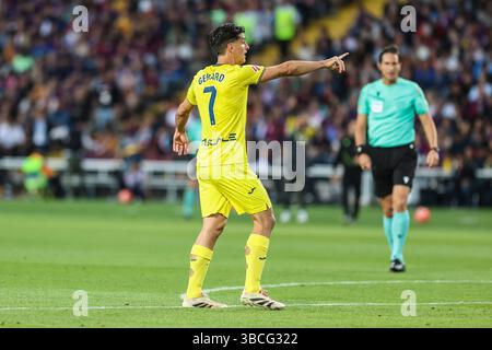 Barcelone, Espagne. 18 mai 2025. Gerard Moreno (7 ans) de Villarreal vu lors du match de LaLiga entre FC Barcelone contre Villarreal à l'Estadio Olimpico de Montjuic à Barcelone. Banque D'Images