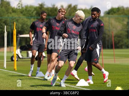 Joueurs de Manchester United lors d'une séance d'entraînement au Carrington Training Centre, Manchester. Date de la photo : mardi 20 mai 2025. Banque D'Images