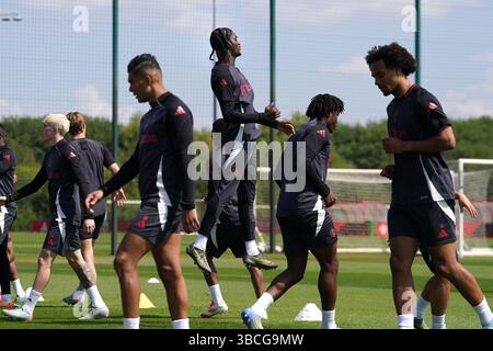 Joueurs de Manchester United lors d'une séance d'entraînement au Carrington Training Centre, Manchester. Date de la photo : mardi 20 mai 2025. Banque D'Images